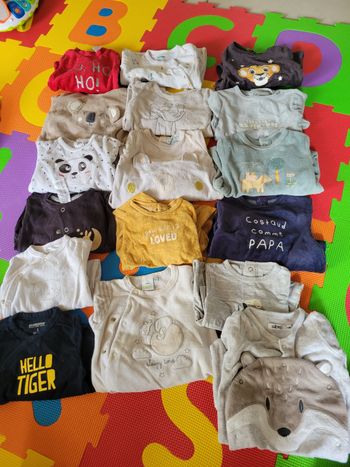 Lot pyjama taille 1 mois