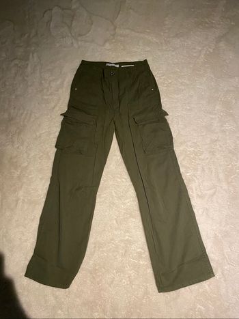 Cargo vert Bershka