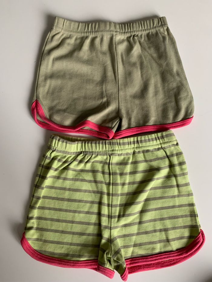 Lot 2 short 18 mois