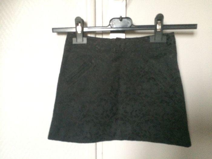 Élégante jupe courte