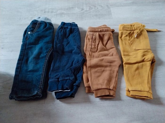 Lot pantalon 6 mois