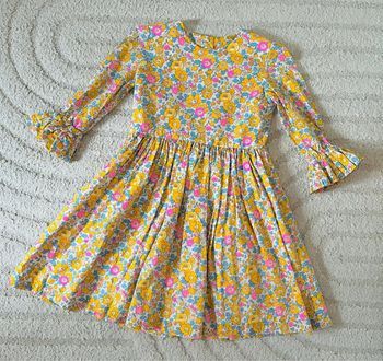 Robe Liberty taille 6 ans neuve 