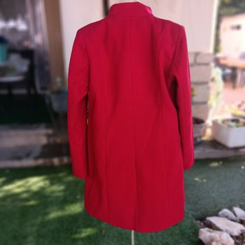 Manteau rouge
