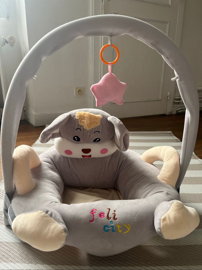 Assis bébé des 3mois - photo numéro 3