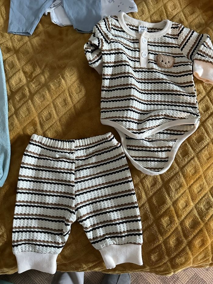 Lots ensemble bébé - photo numéro 4