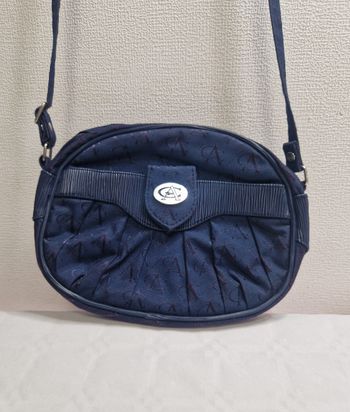 Petit sac à main bandoulière  , vintage  , bleu marine