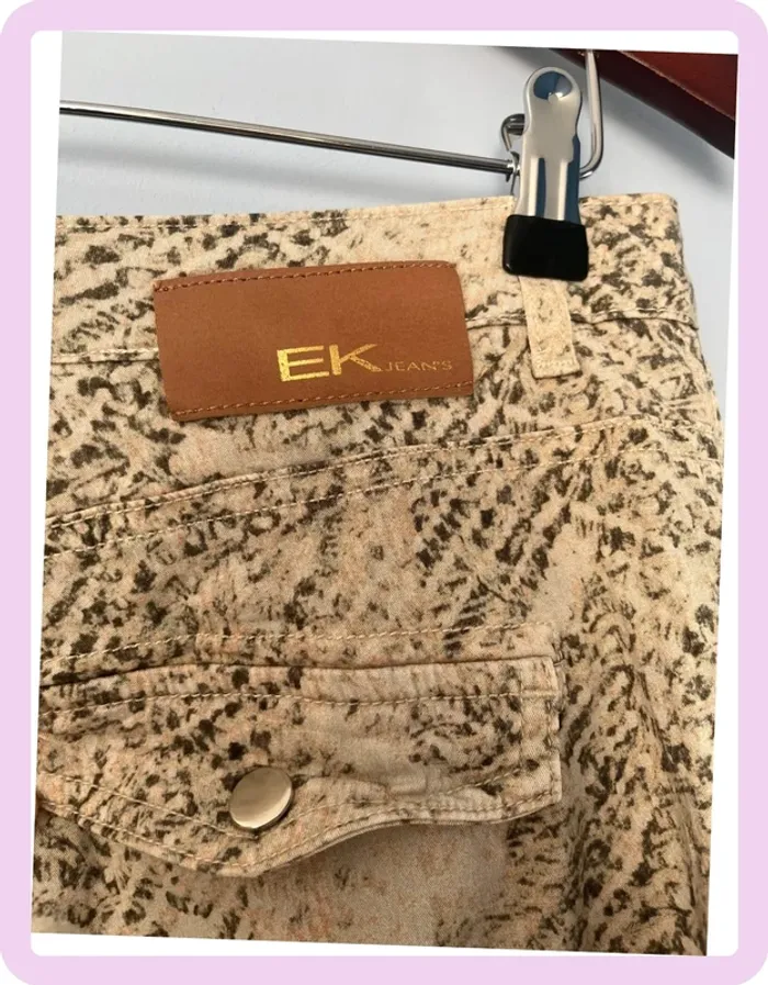 Pantalon fluide imprimé effet peau d'animal – Eva Kayan 🐆 - photo numéro 4