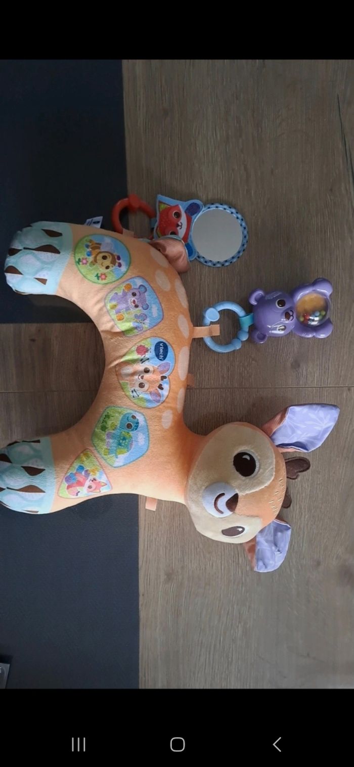 Coussin d'éveil sensoriel