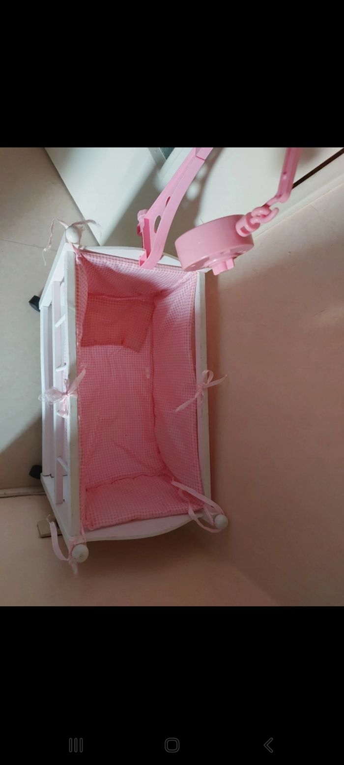 Jouet lit bébé/berceau - photo numéro 4