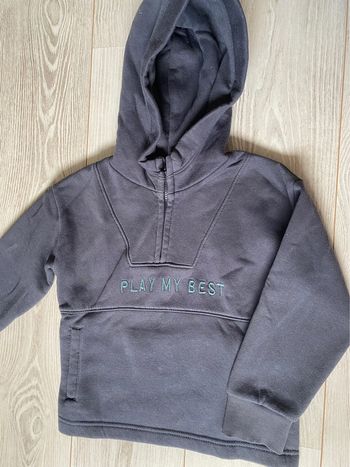 Sweat pull à capuche 6 ans