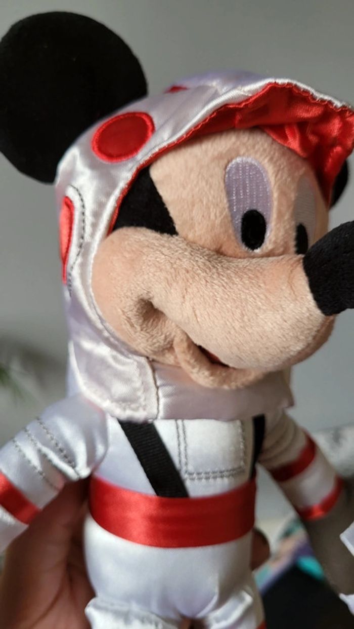 Mickey Cosmonaute - photo numéro 11