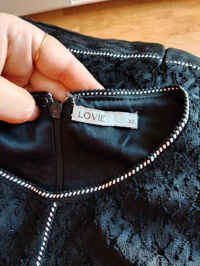 Robe dentelles femme taille Xl (42) - photo numéro 11