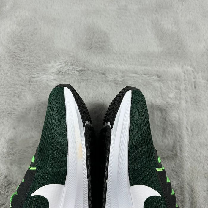 Nike Zoom Pegasus 40 « Liverpool Édition » pointure 45.5 - photo numéro 7