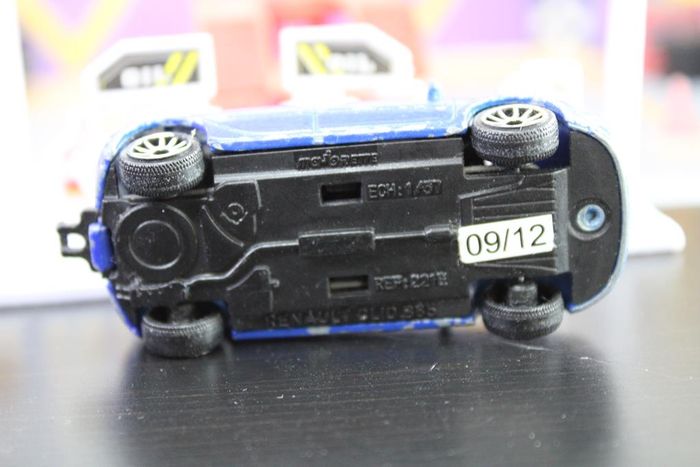 Majorette Renault clio 3 - photo numéro 10