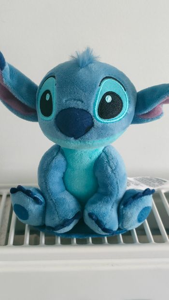 Peluche d'épaule Stitch Disneyland