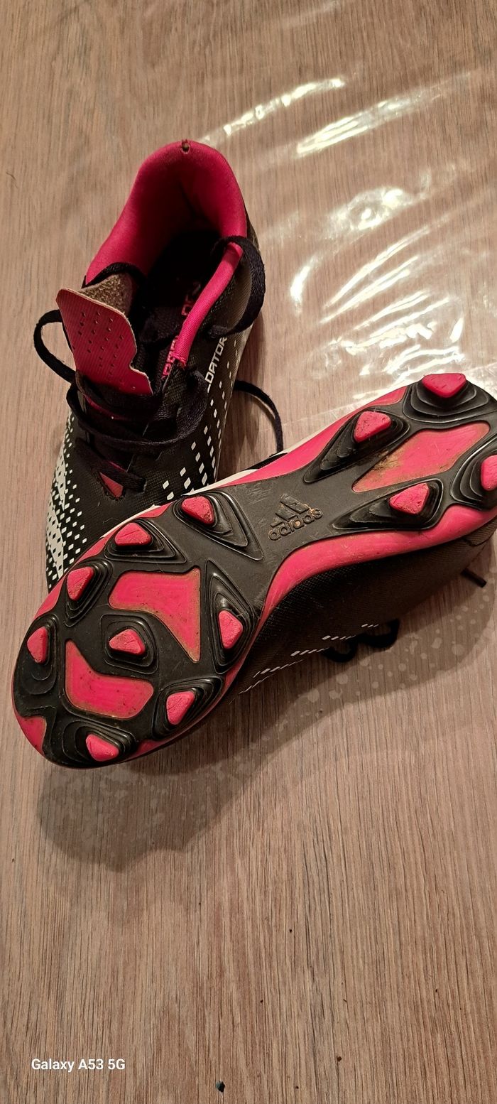 Chaussure football - photo numéro 2