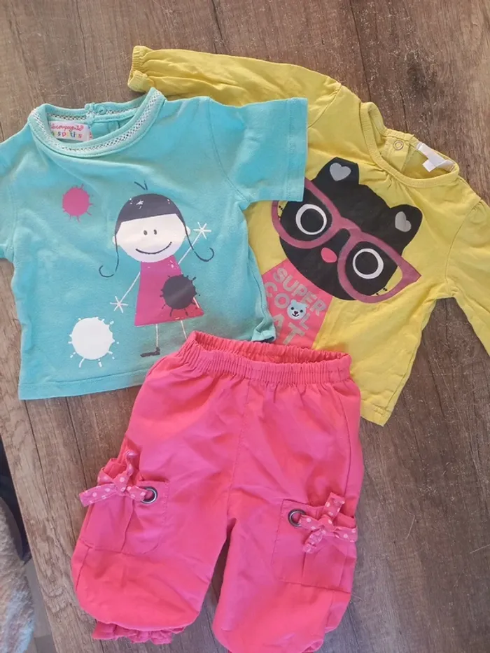 Lot tee-shirts et pantalon bébé fille 6 mois - photo numéro 6