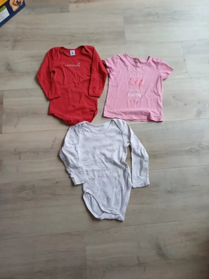 Lot bodies et tee shirt