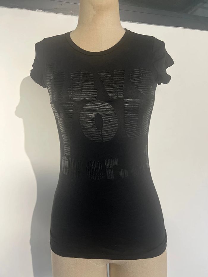 TEE shirt