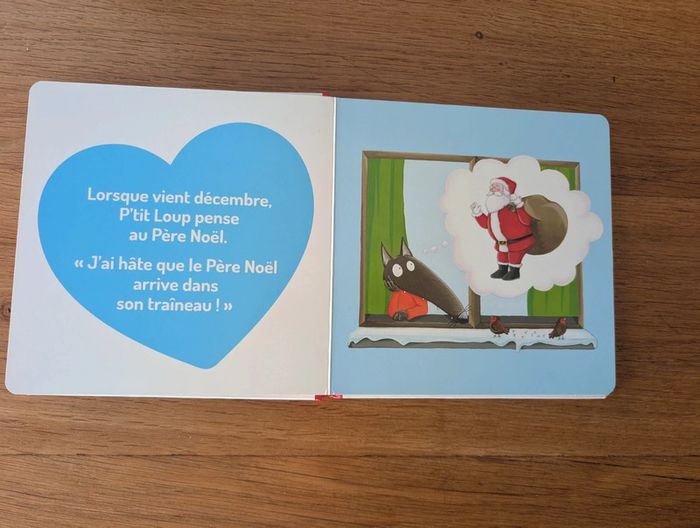 Petit loup aime le Père Noël - photo numéro 2