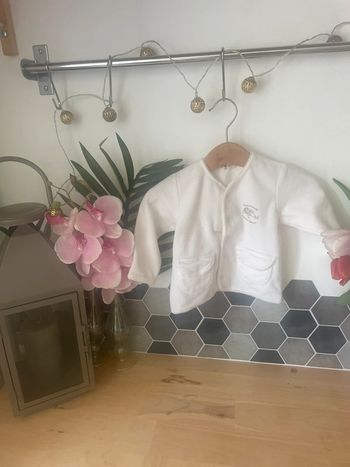 Gilet blanc Grain de blé 6 mois