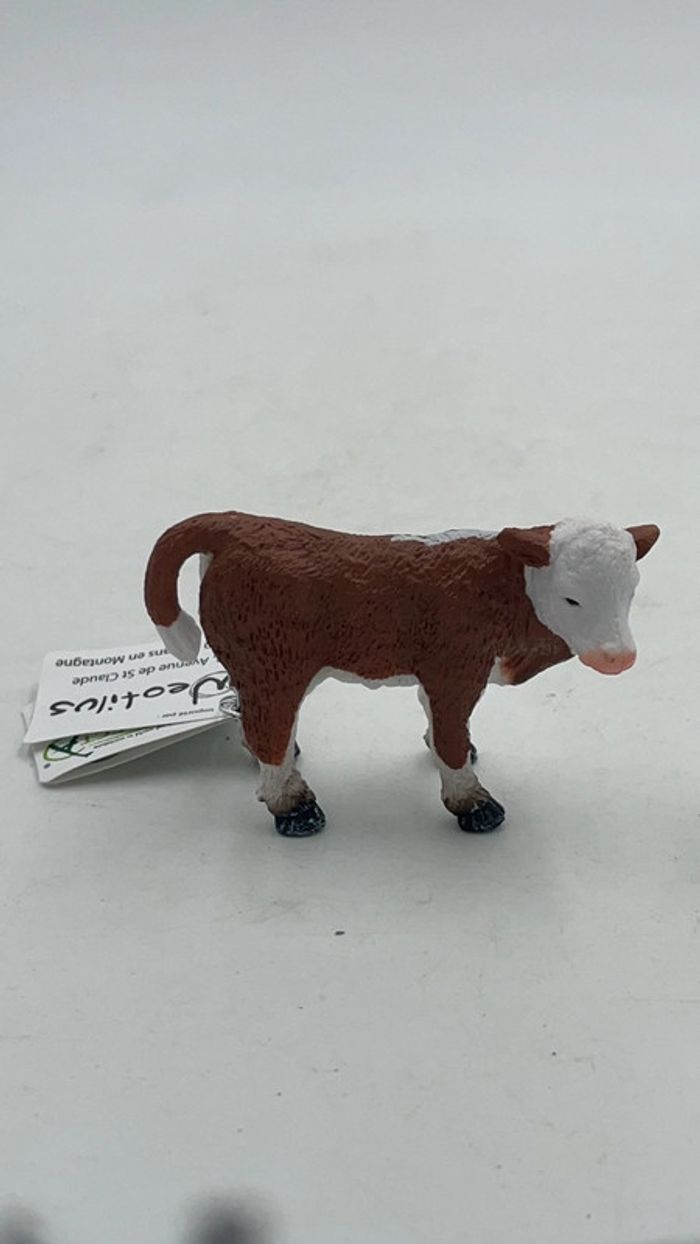 Figurine Veau Hereford Calf-Standing Neotilus / CollectA N•88236 neuf