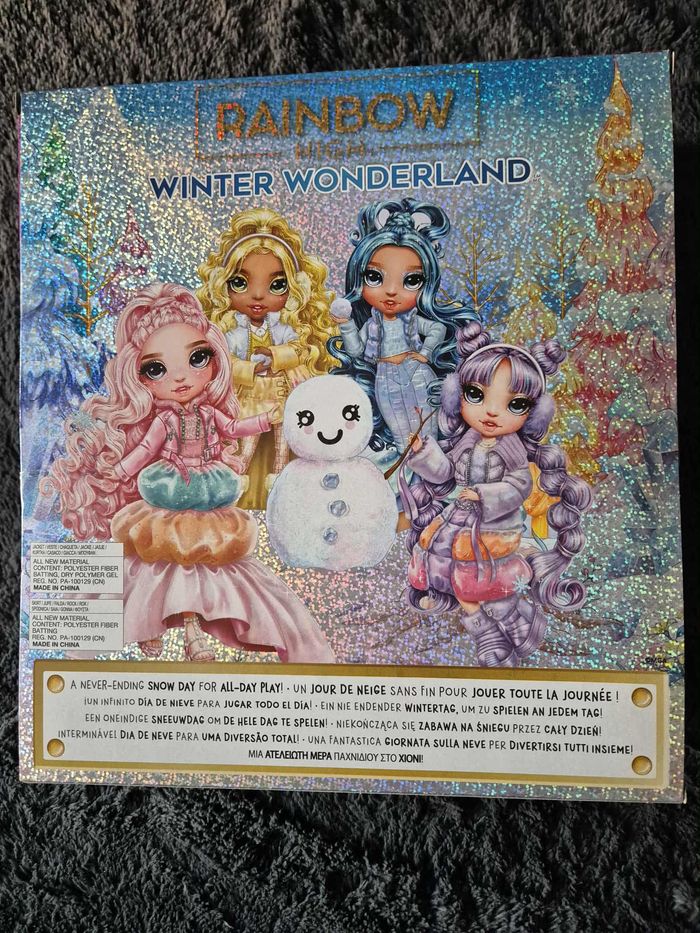 Rainbow High - Winter Wonderland - Jaune- Révèle ta couleur - photo numéro 3