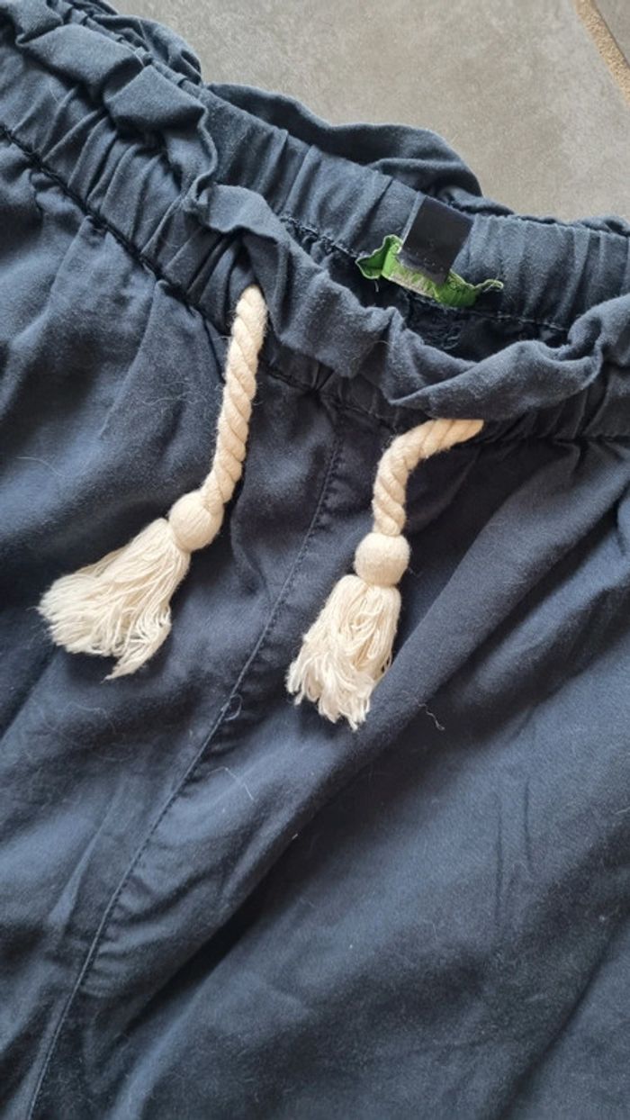 Pantalon bleu marine Kiabi XL 42 44 sympa fluide taille haute normale ceinture - photo numéro 3