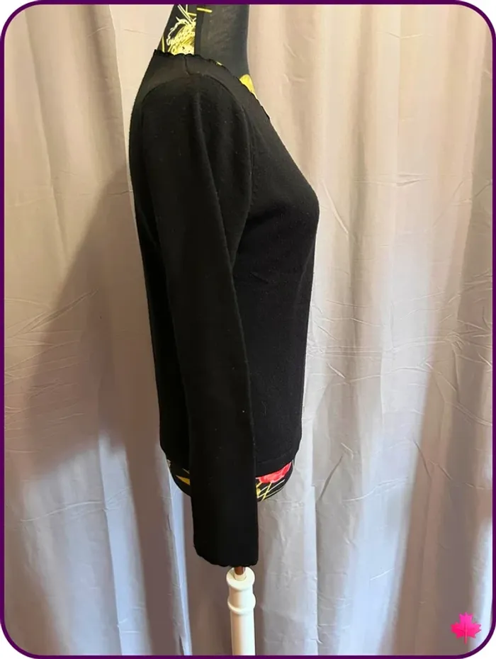 Joli pull noir Debbie Morgan avec col décoratif - Taille S/M - photo numéro 2