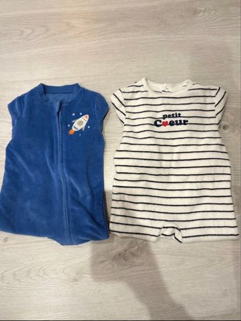 Lot de 2 pyjamas 9 mois 