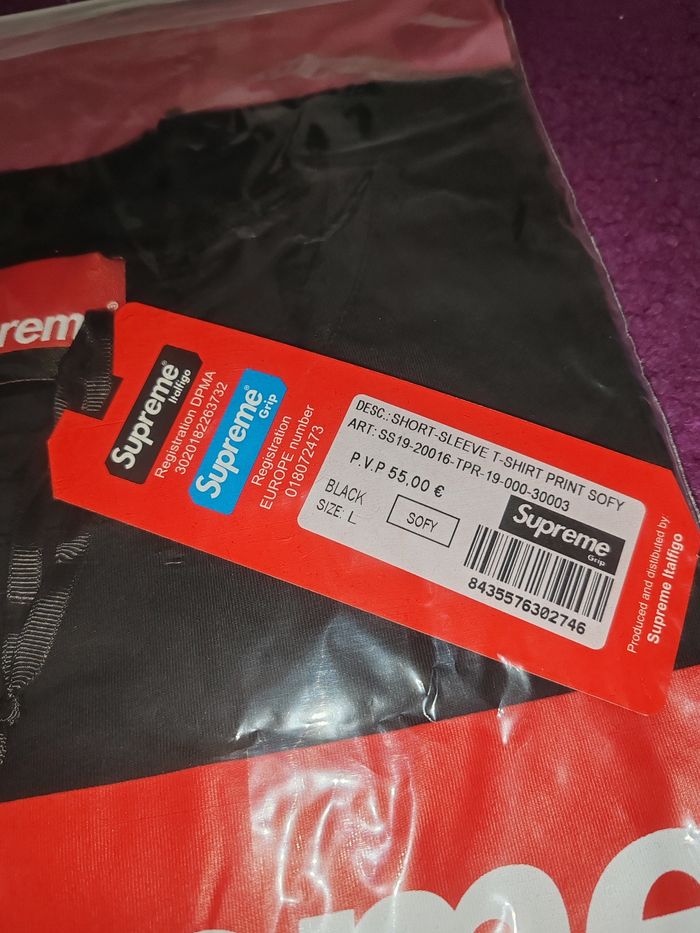 T-shirt supreme pour femme. - photo numéro 4