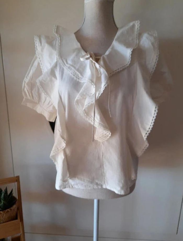 Camisa con volantes - photo numéro 2