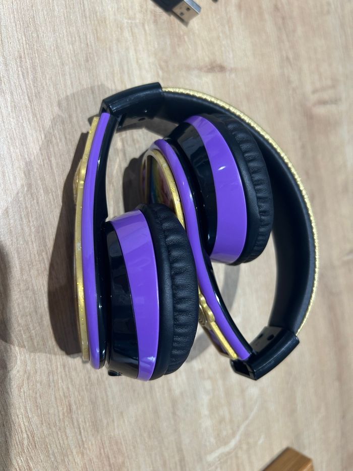 Casque Bluetooth rainbow high - photo numéro 7