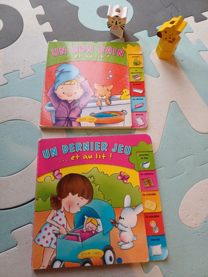 Livre cartonné pour jeunes enfants