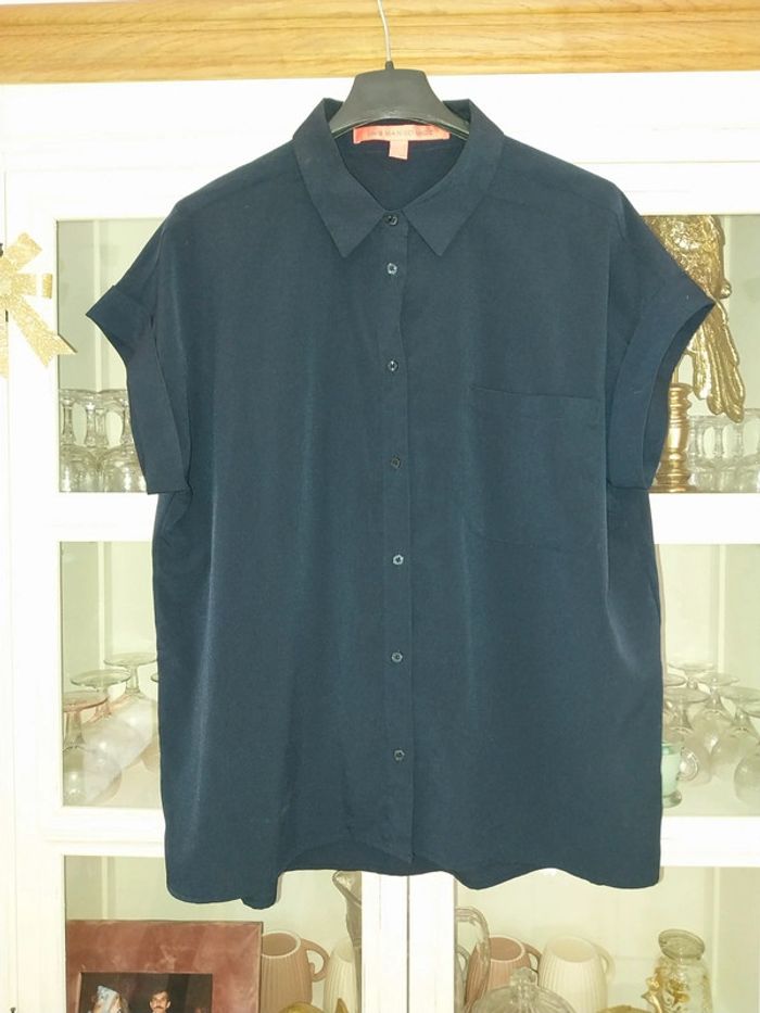 Blouse / chemise/ chemisier manches courtes bleu marine état neuf by Mango - photo numéro 11