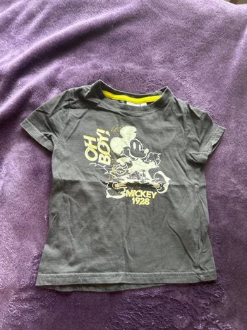T-shirt manches courtes garcon en coton noir Mickey Disney taille 3 ans