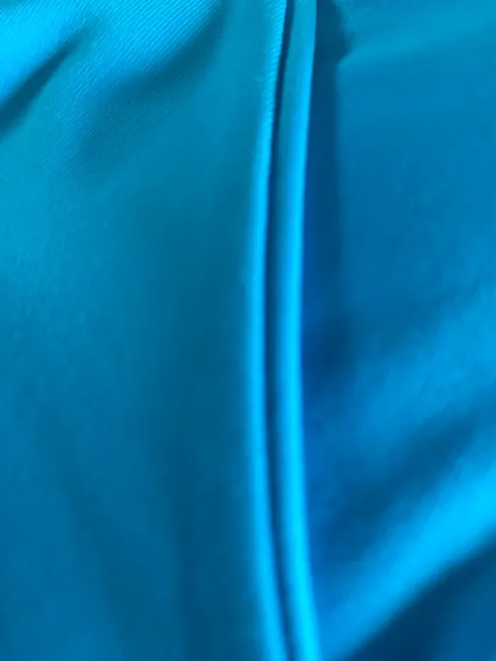 T shirt col V turquoise - photo numéro 4