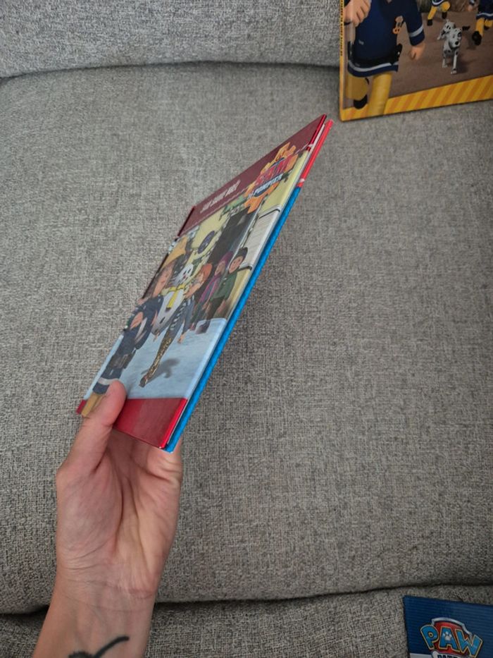 Livre Sam le pompier "sam sauve noël" - photo numéro 5