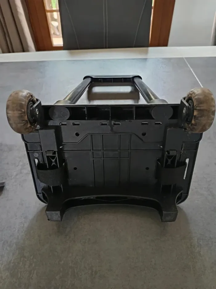 Vend cartable évolutif tirable et sac a dos carrefour. - photo numéro 14