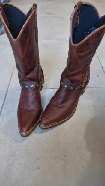 Bottes américaine taille 39 marron