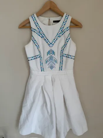 Robe blanche Karen Millen