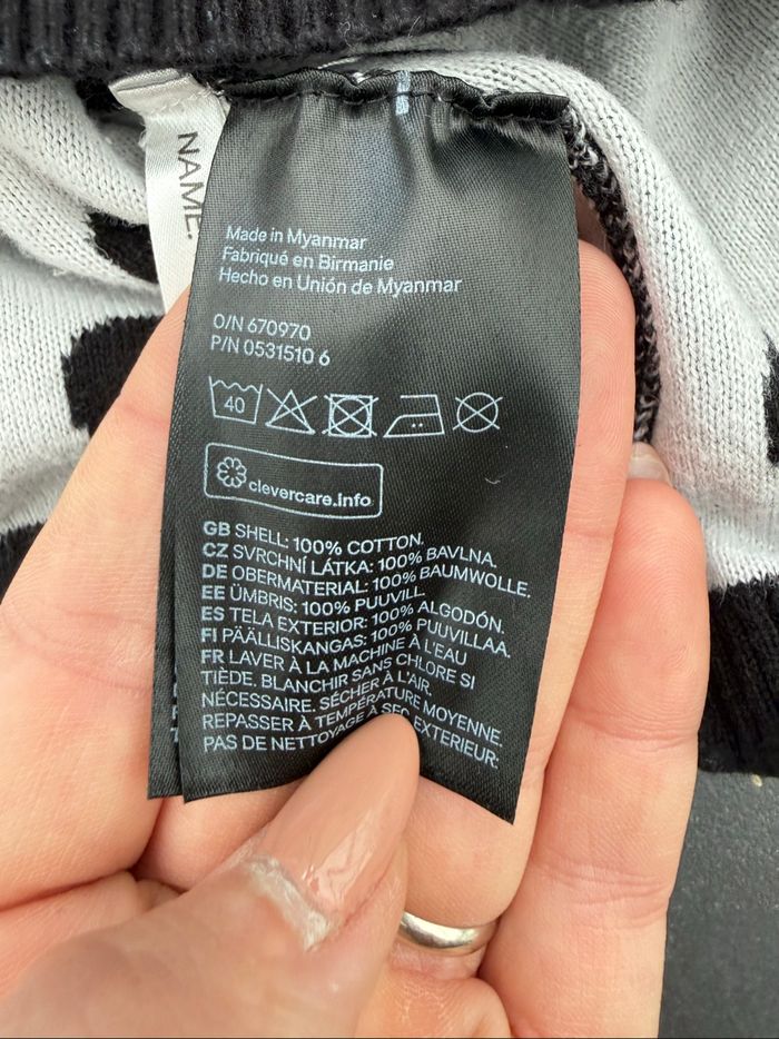 Jupe courte - photo numéro 3