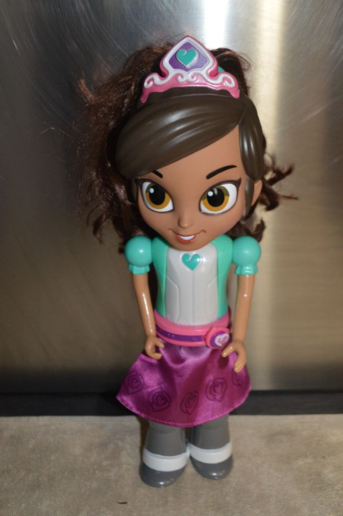 Poupée Disney Nella interactive