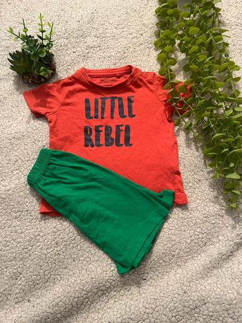 Très belle ensemble pour bébé garçon