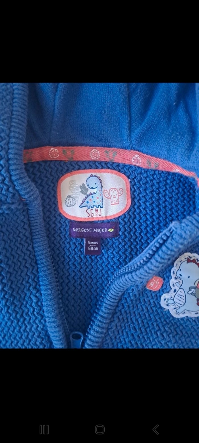 Gilet zippé à capuche - photo numéro 3
