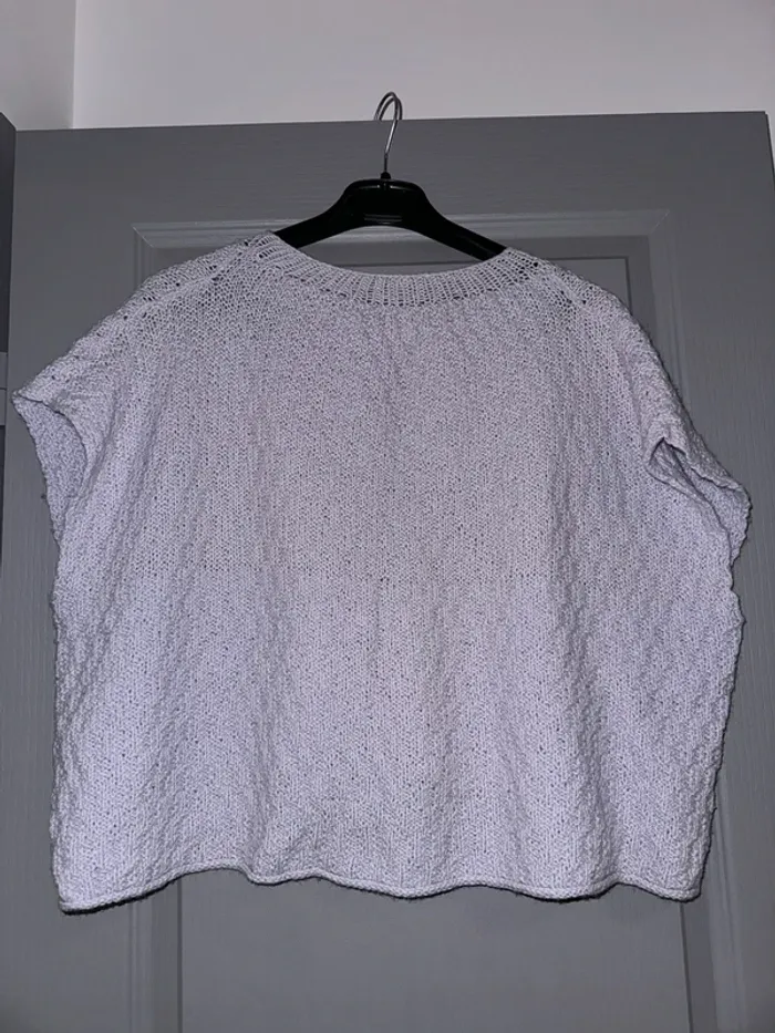 Pull sans manches fait main - photo numéro 3