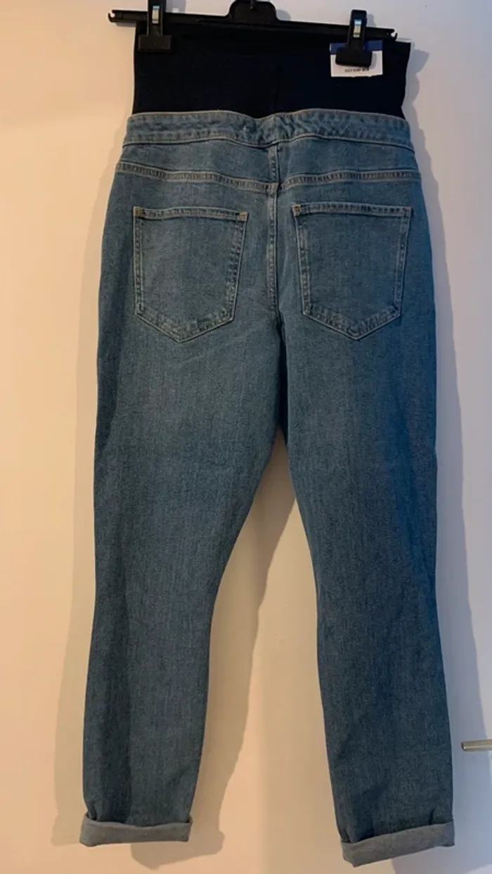 Jean’s maternité New Look taille 38 - photo numéro 2