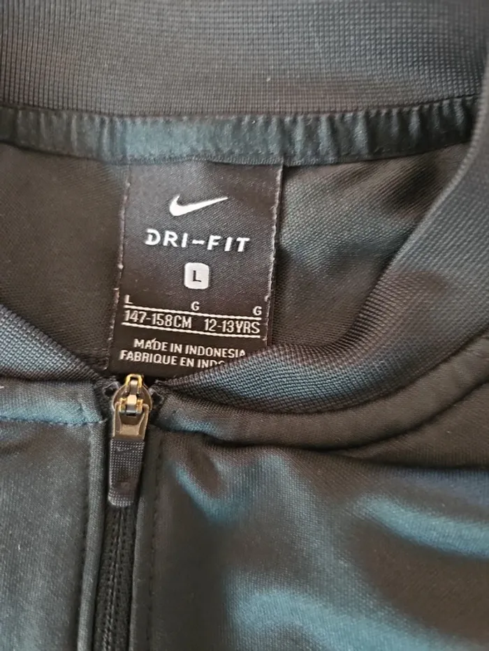 🔥Veste Nike Manchester City T.L enfant (12/13 ans) - photo numéro 5