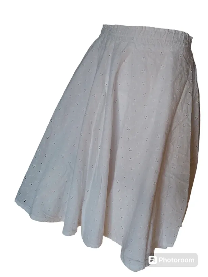 Jupe skirt dentelle lace broderie anglaise romantique country cottage core shabby