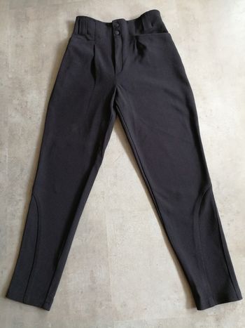 Pantalon noir fines cotes Taille 38
